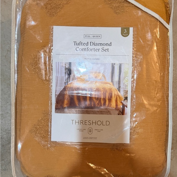 Threshold Orange Quilted Bedding Set - Picture 2 of 8